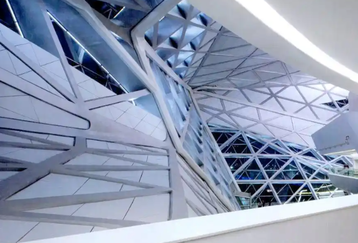 天水钢结构不仅是工程技术,更是融合历史、艺术与哲学的载体!